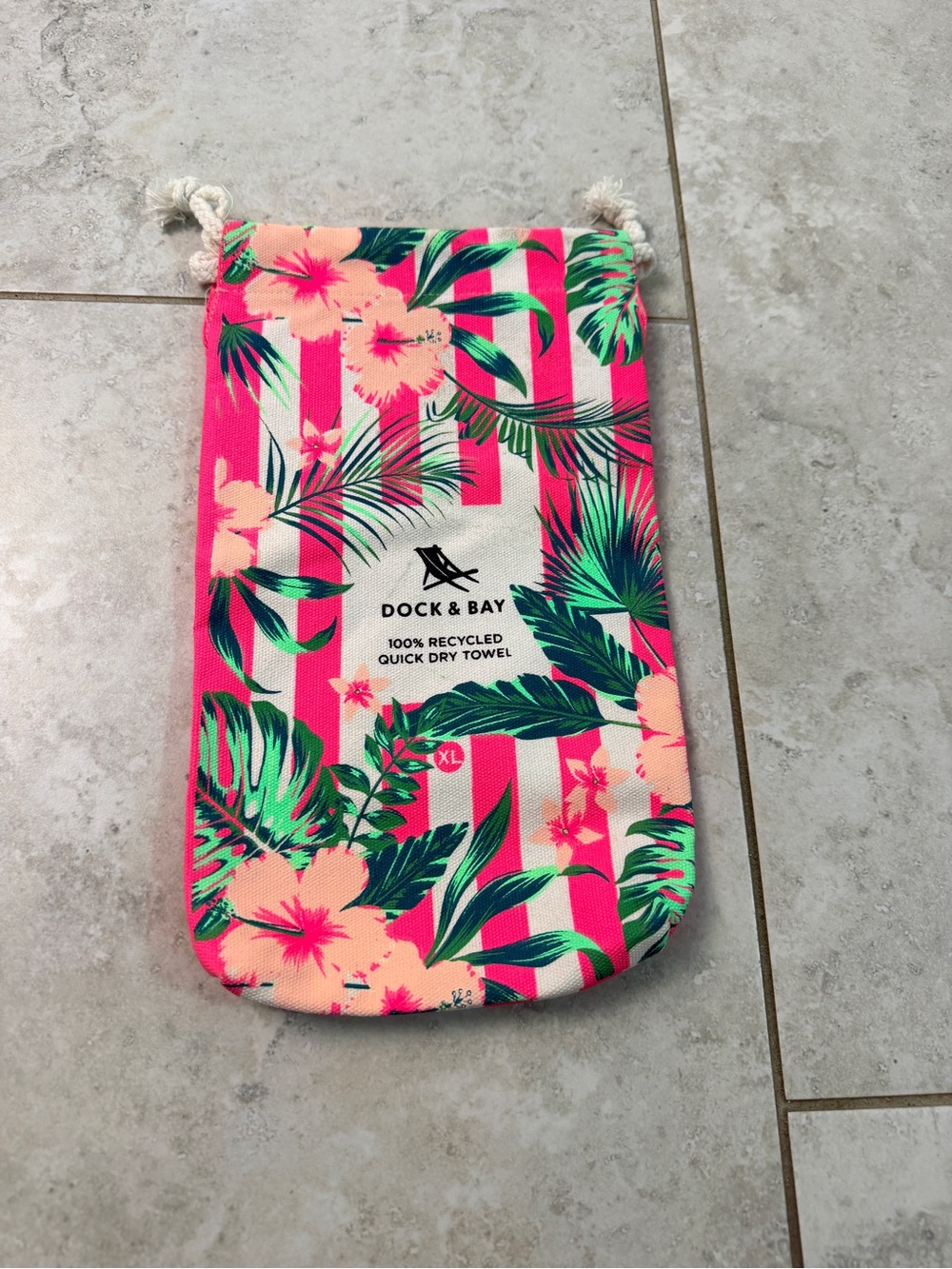 Dock & Bay XL Quick Dry Beach Towel - Pink Tropical